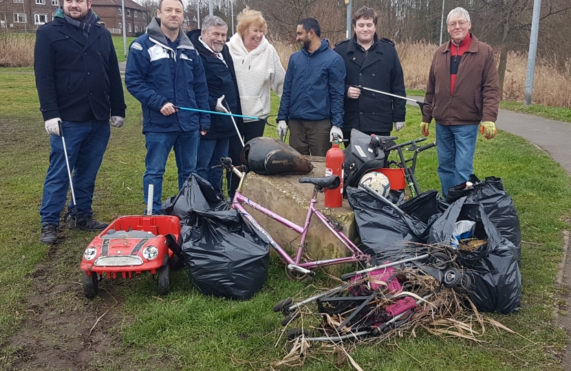 The conclusion of the litter pick